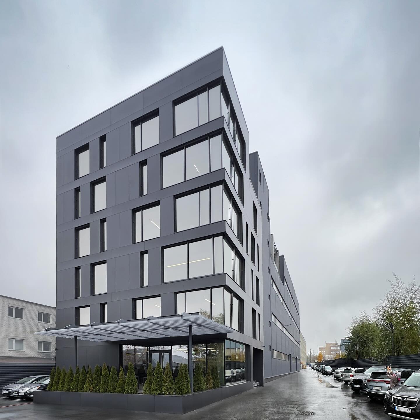 Адміністративна будівля компанії Aerostar, м. Київ