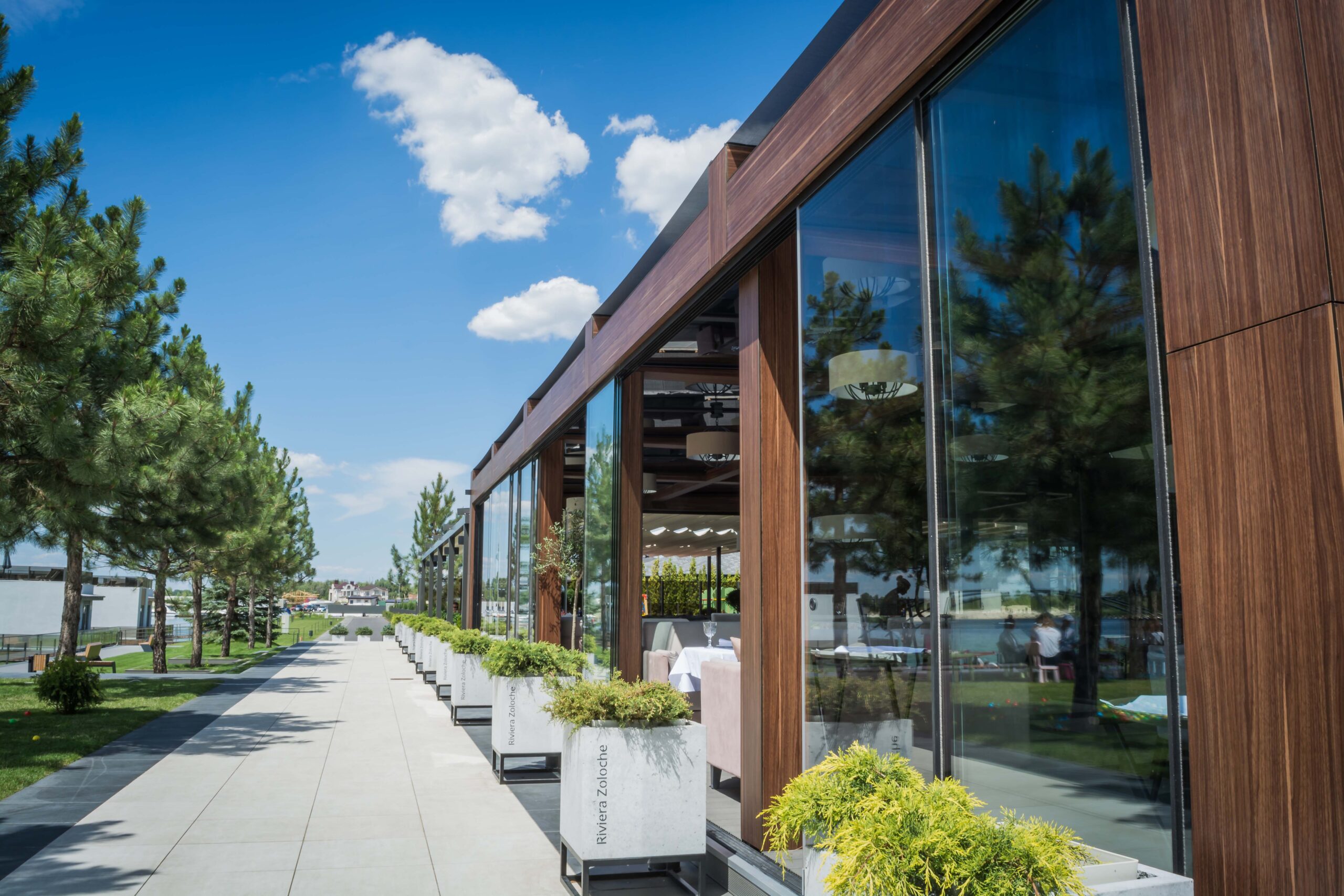 Котеджний комплекс «Рів’єра Золоче», с. Вишеньки