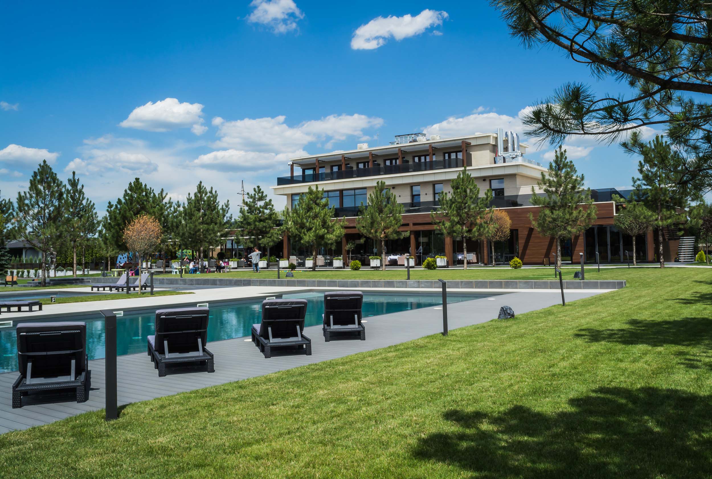 Котеджний комплекс «Рів’єра Золоче», с. Вишеньки