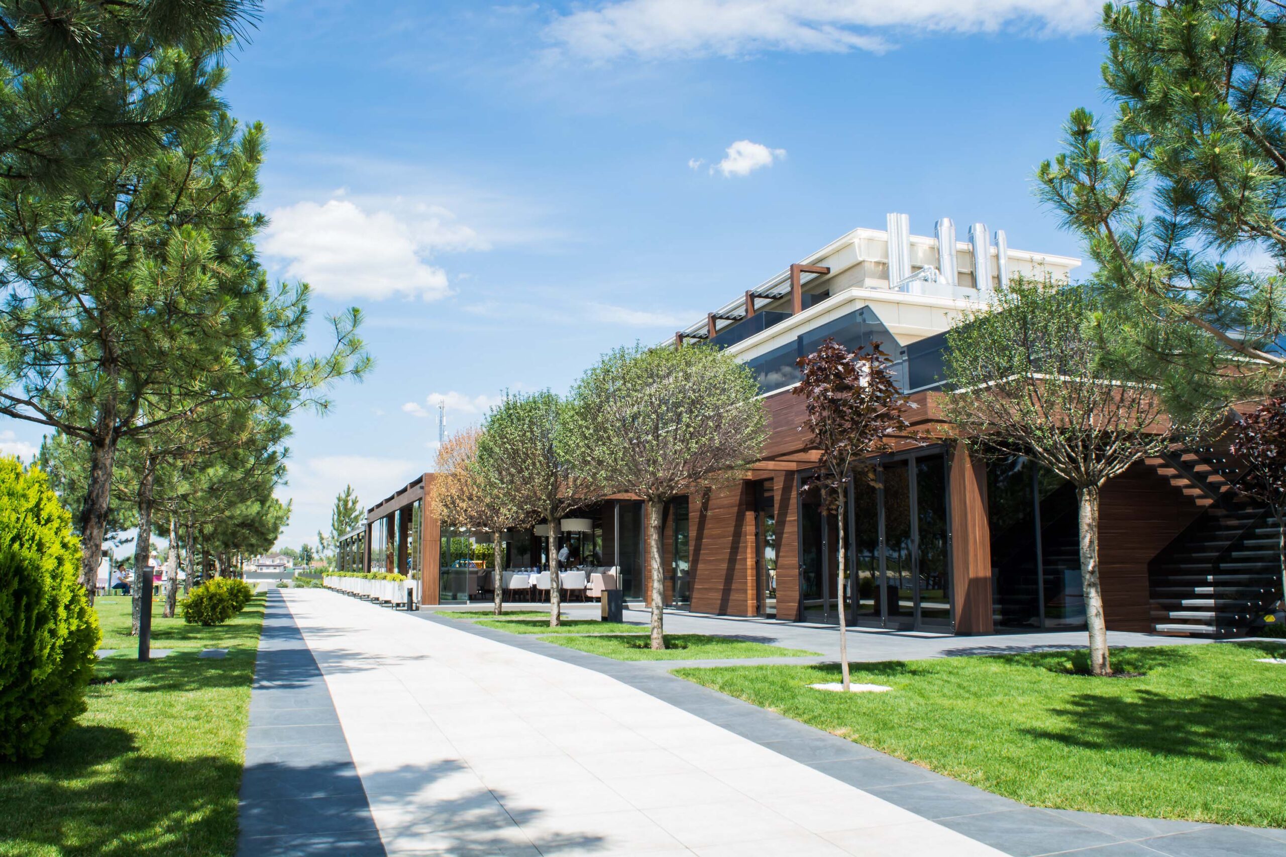 Котеджний комплекс «Рів’єра Золоче», с. Вишеньки