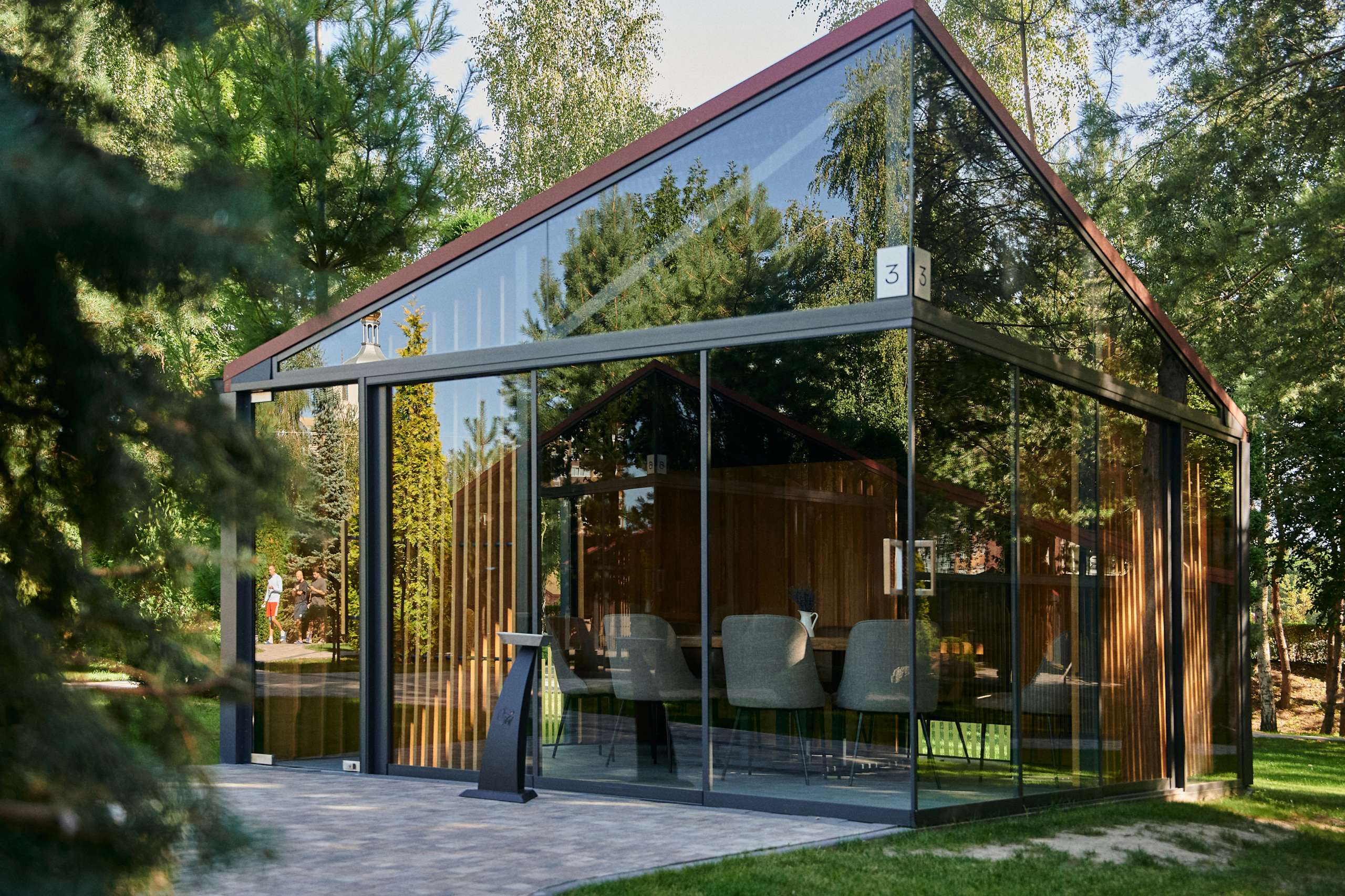 Ресторанний комплекс Срібні Лелеки, м. Луцьк