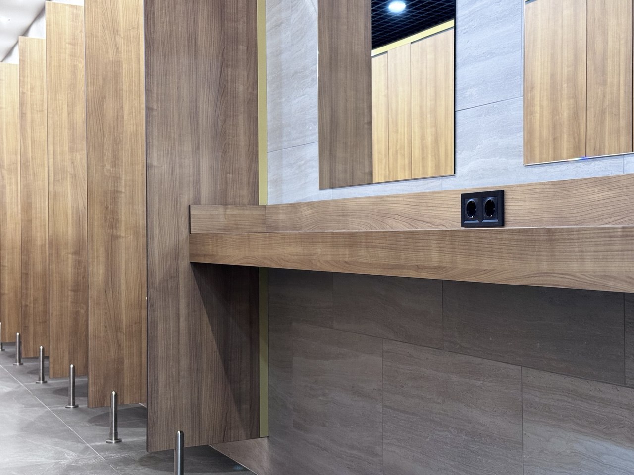 Церква Спасіння, м. Вишневе